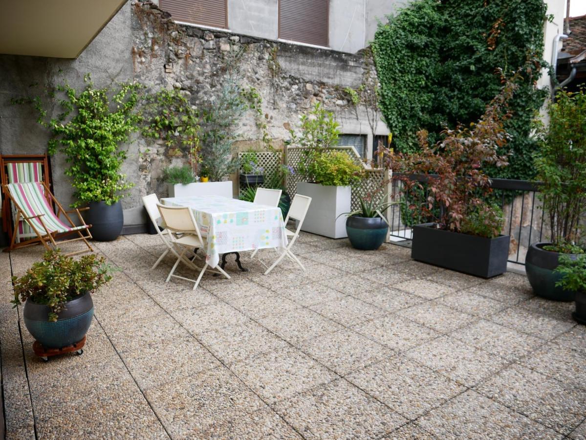 Superbe Appartement En Centre Ville Avec Terrasse Thonon-les-Bains Buitenkant foto